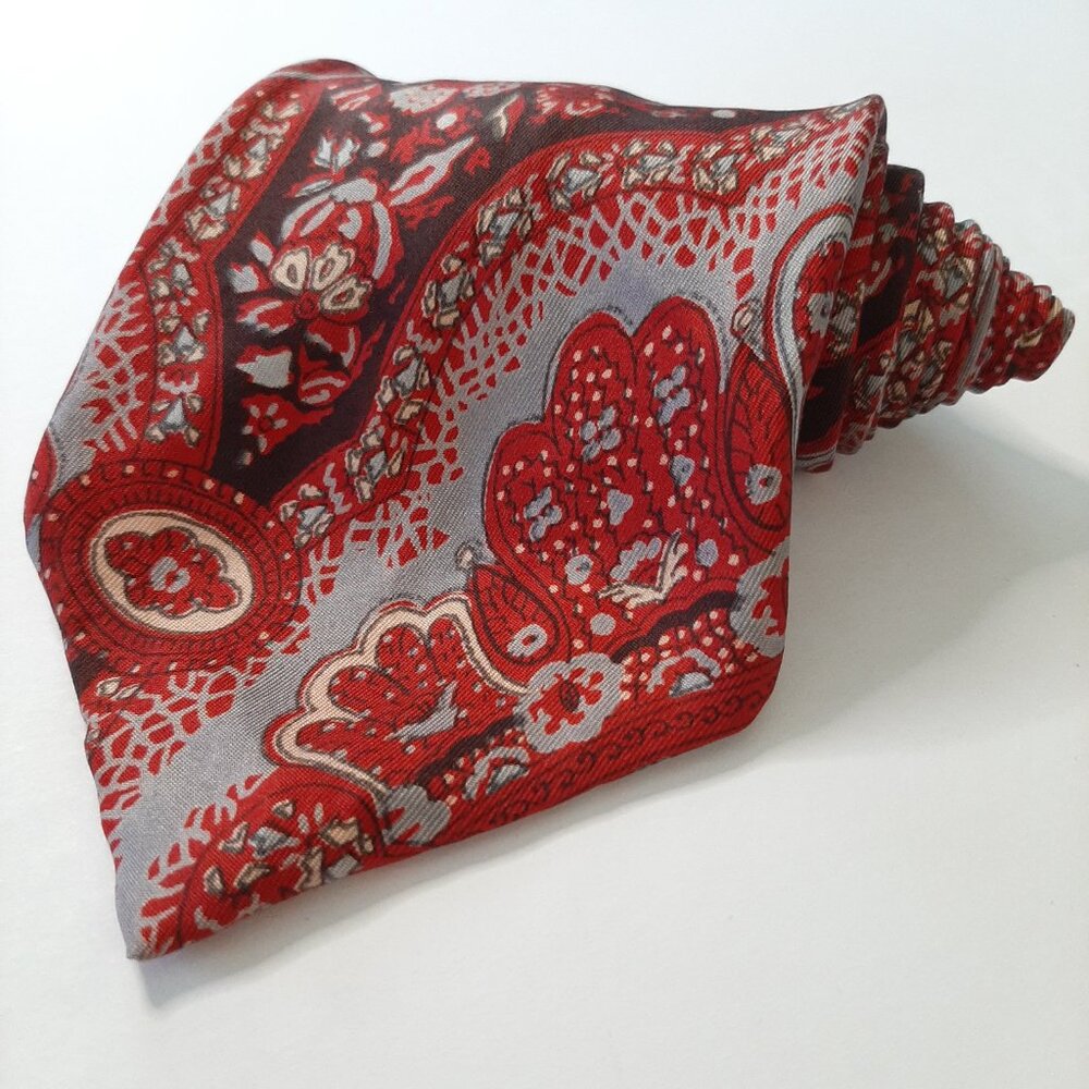 Vintage Silk Paisley Tie - Picture 2 of 8
